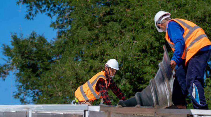 Professional new roof installation services in Fort Atkinson, IA